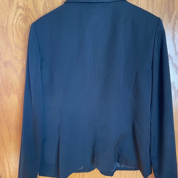 CHADWICKS Black Blazer. Size 14. - Picture 2 of 2